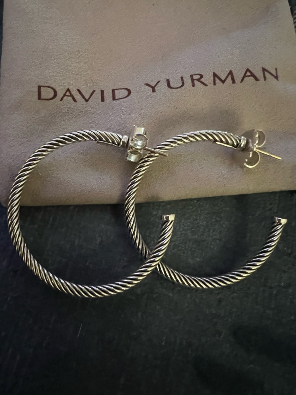 David Yurman Sterling Cable Hoop Earrings in Silver 1.5 inches AUTHENTIC - Picture 7 of 8